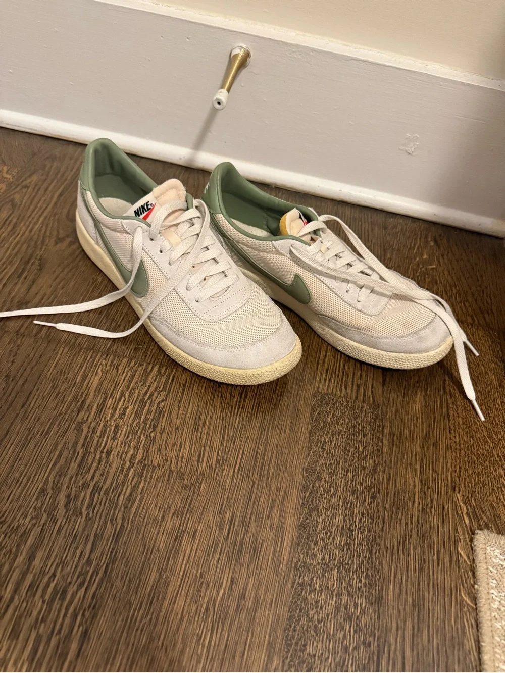 Nike Men’s Low-Top Sneakers - Cream with Sage Swoosh